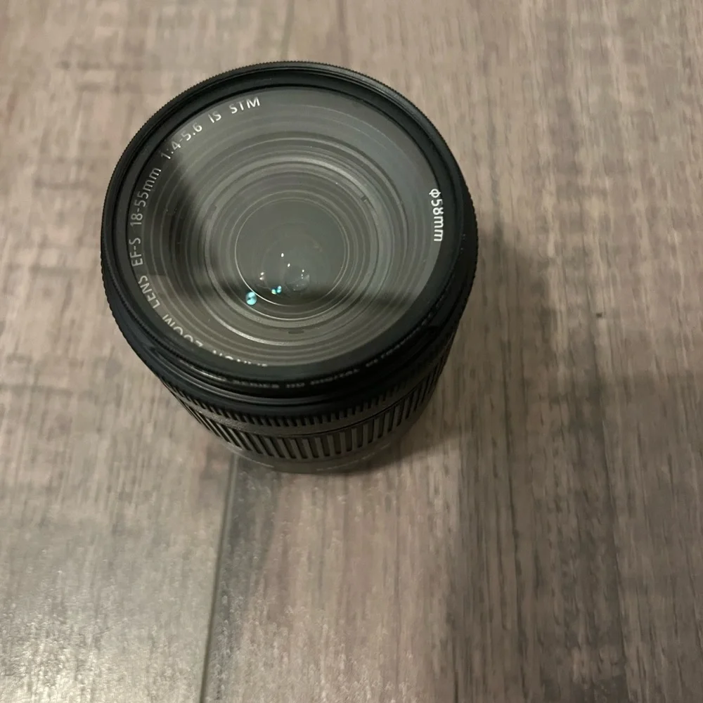 Canon Zoom Lens EFS 18-55mm Image Stabilizer 1/4-5.6